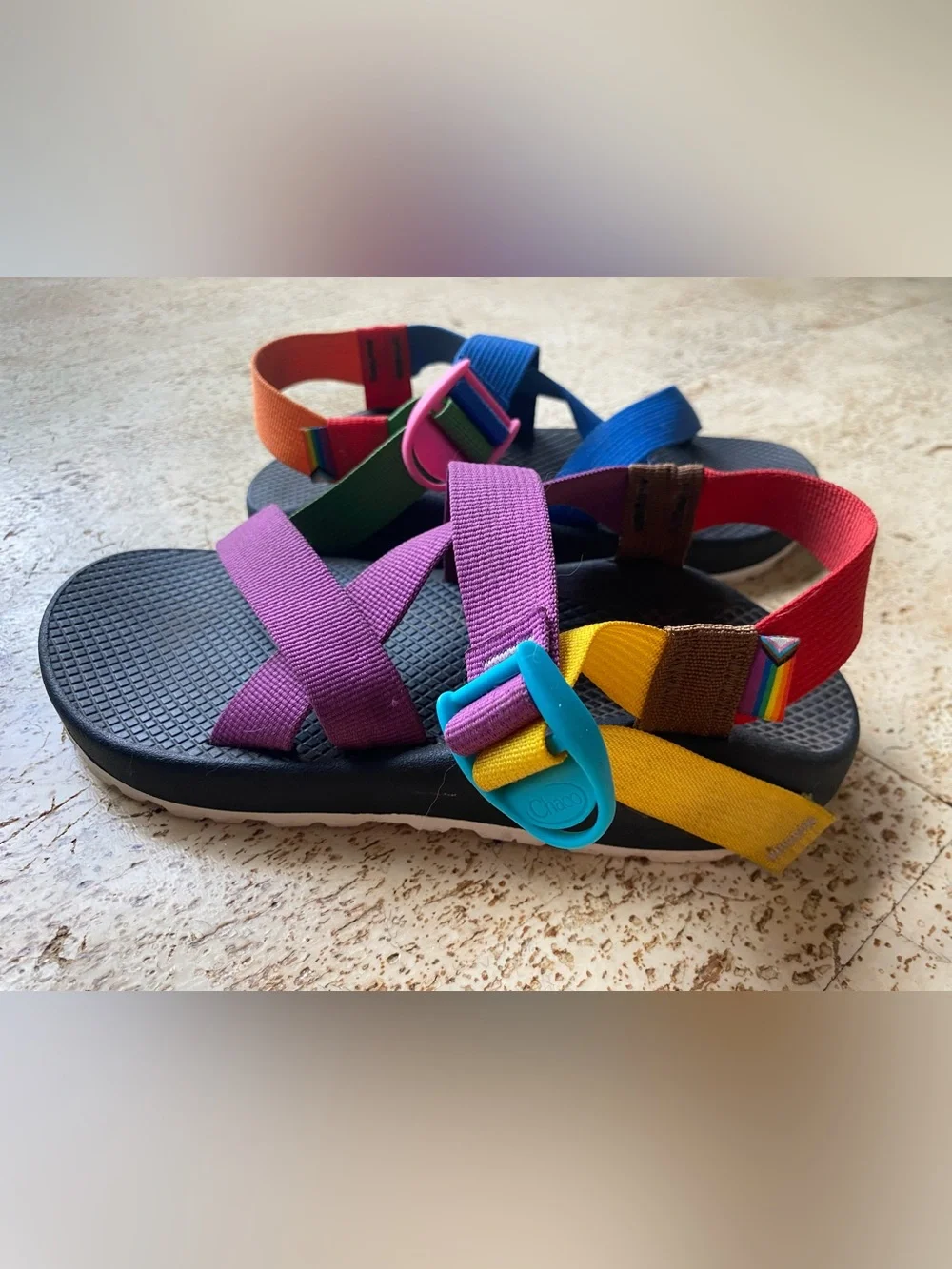 CHACO Z/Cloud Pride Rainbow Multicolor Sport Sandals Size 8 Adjustable Hiking